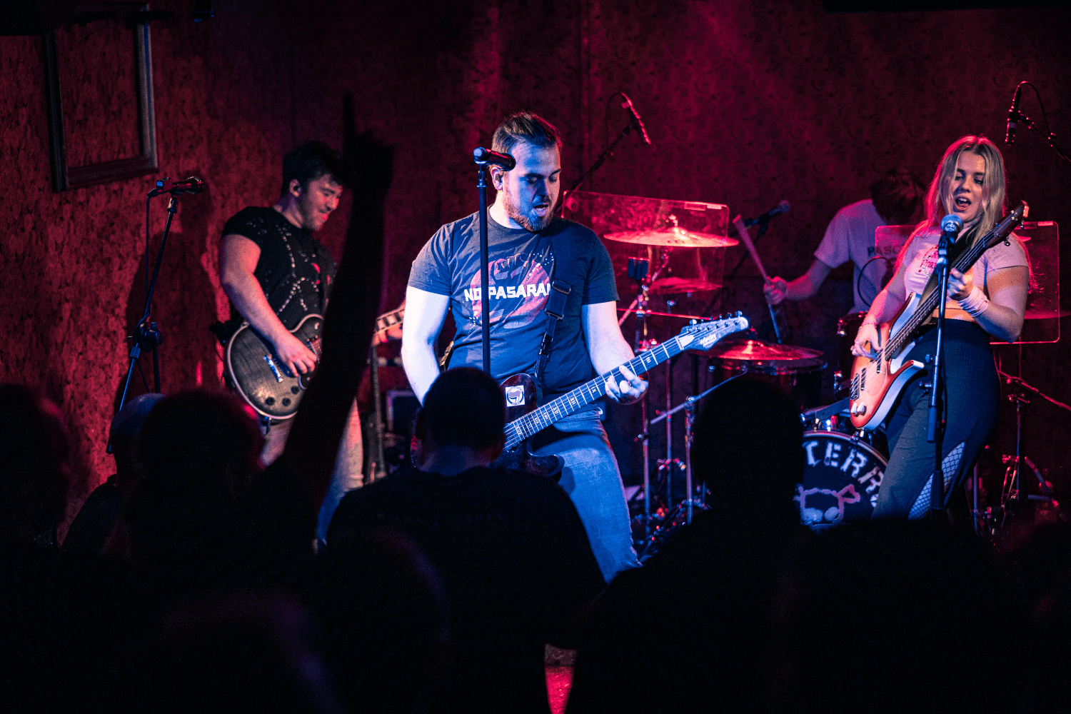 Dorfterror live
