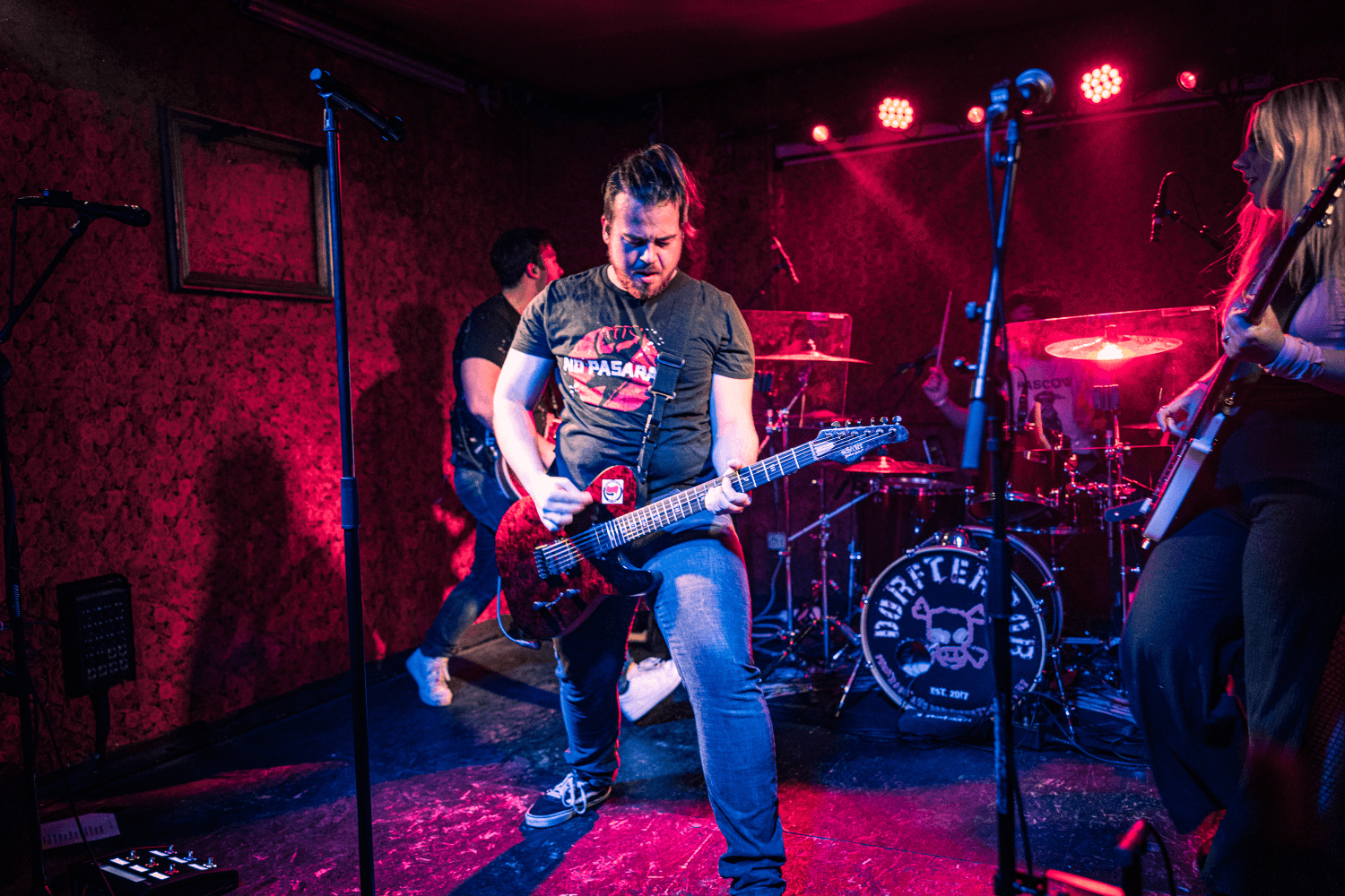 Dorfterror live