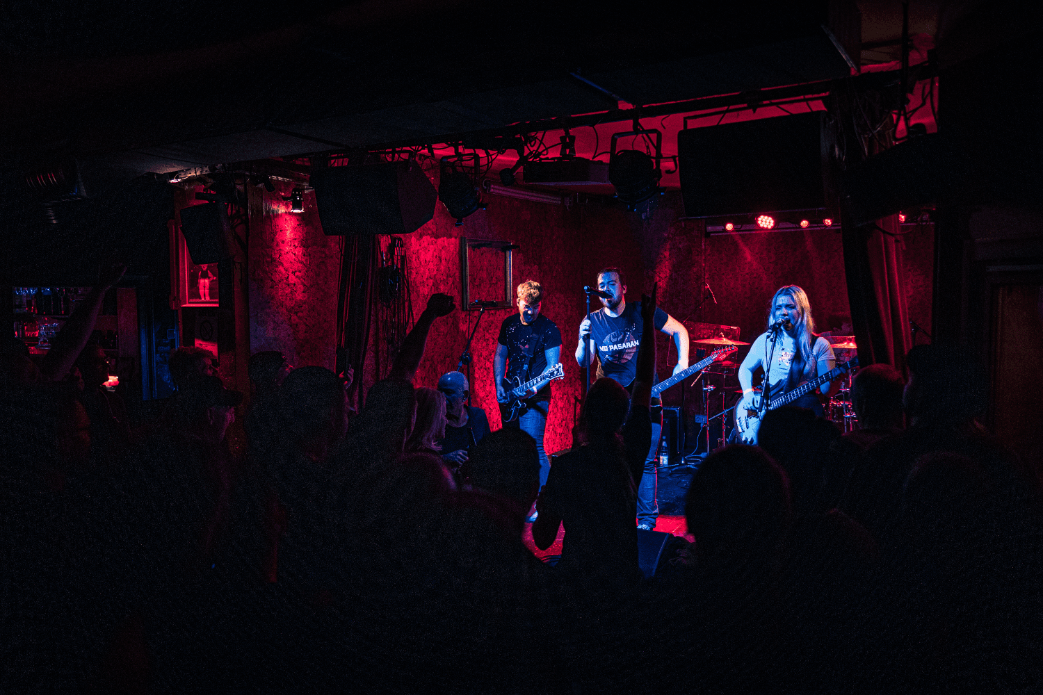 Dorfterror live