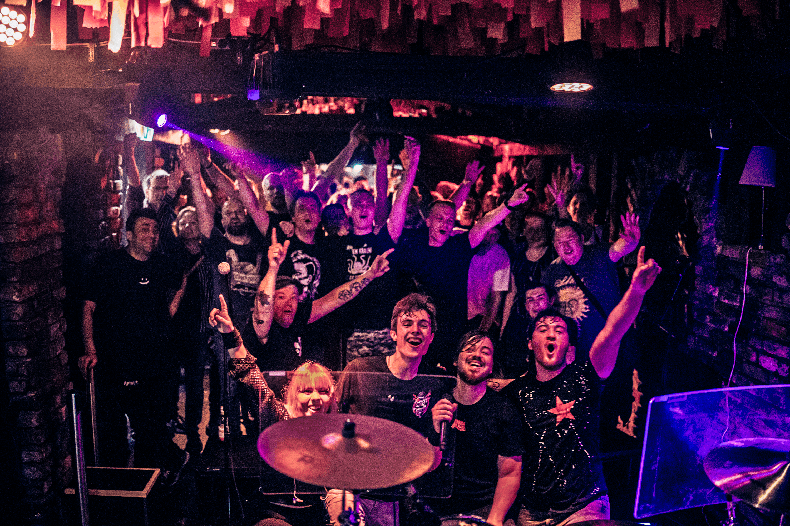 Dorfterror live