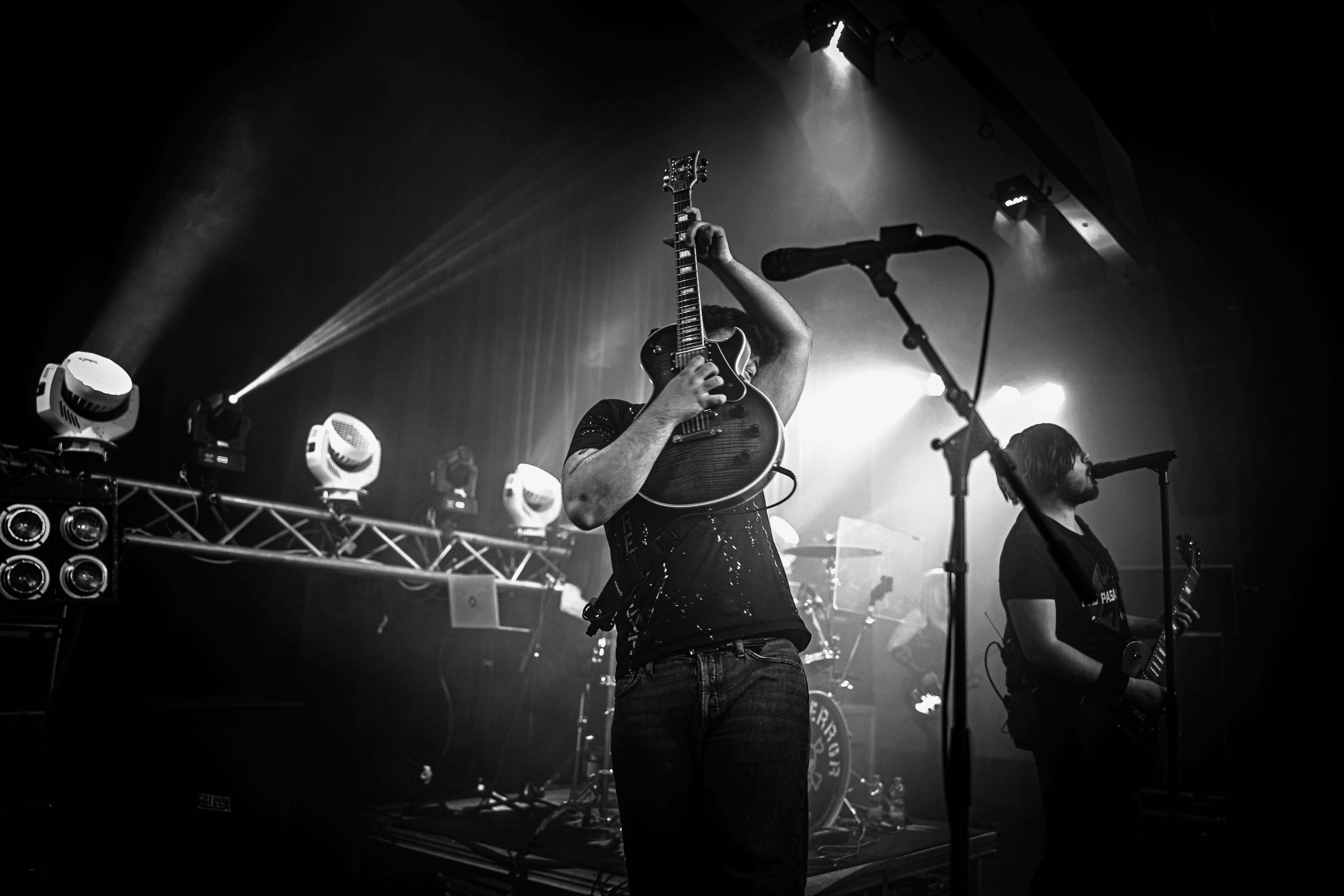 Dorfterror live