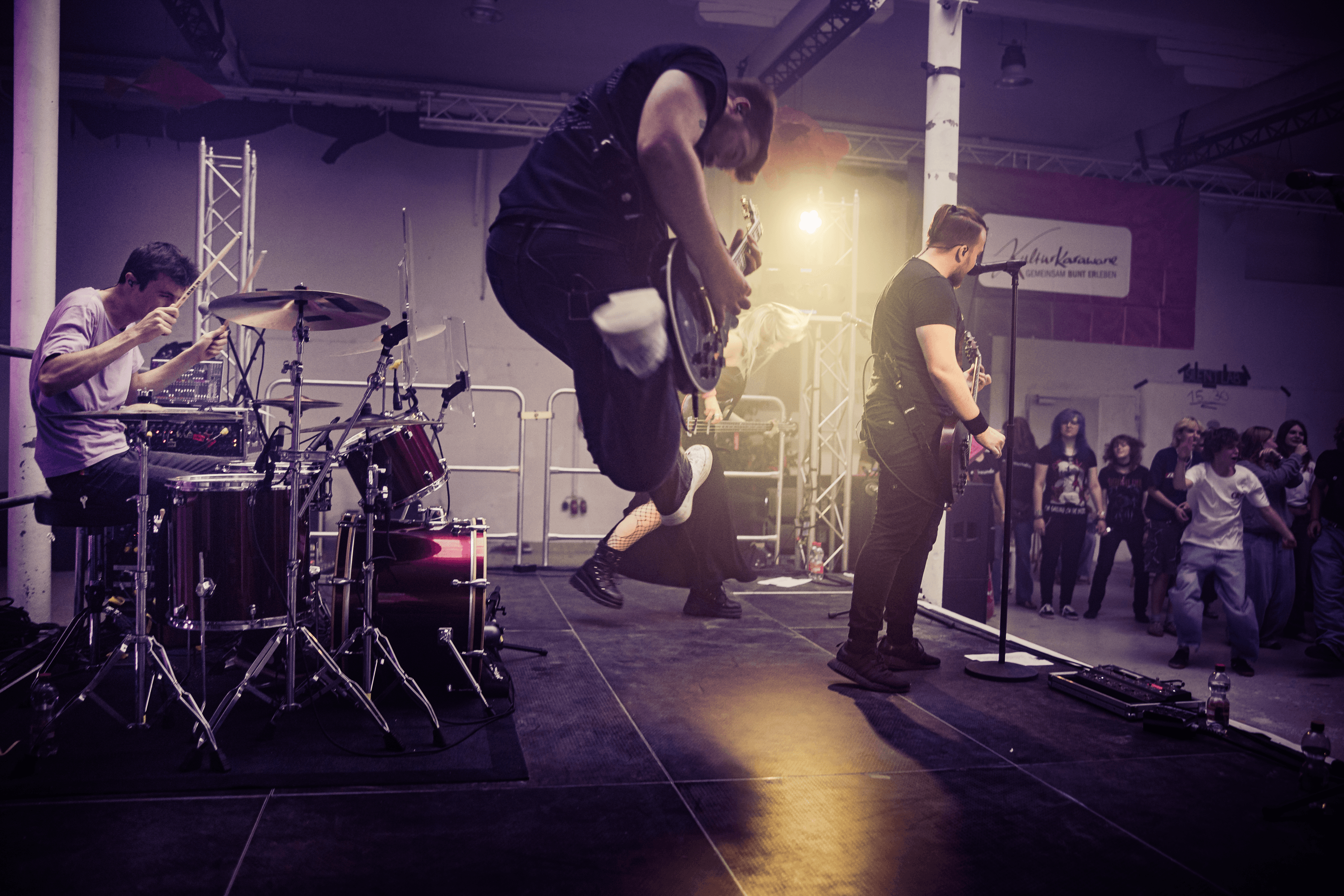 Dorfterror live